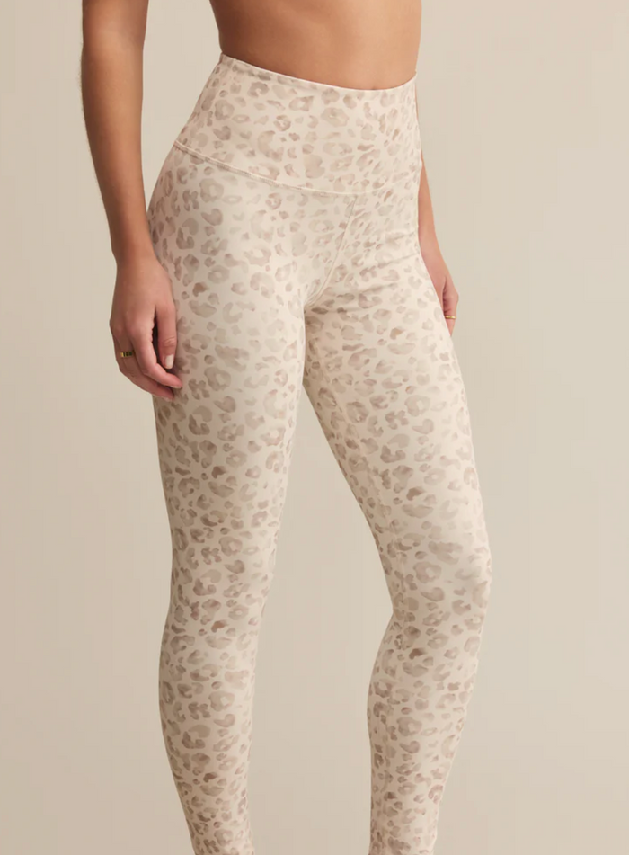 Formation Leopard Ankle Legging