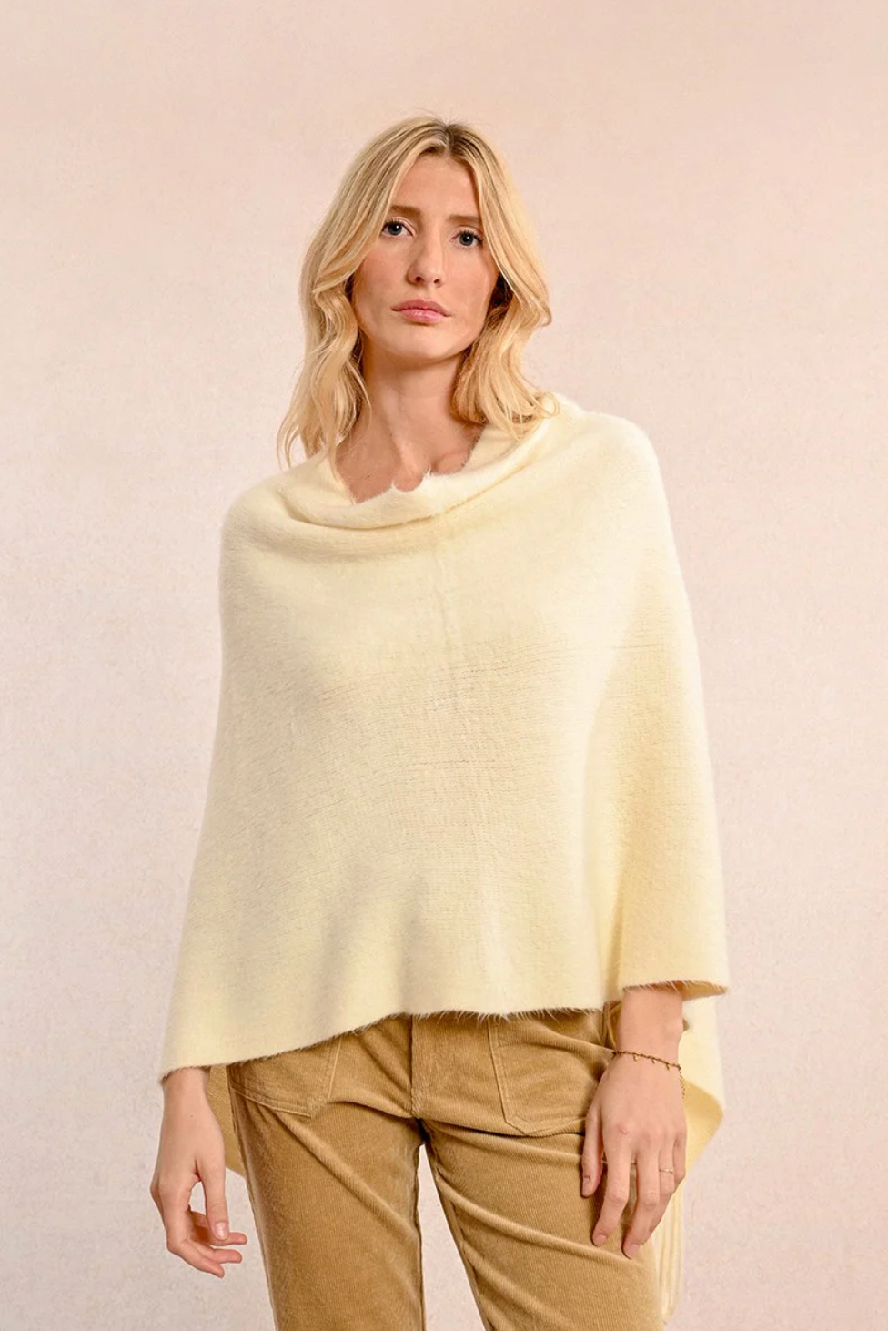 Soft fringed poncho
