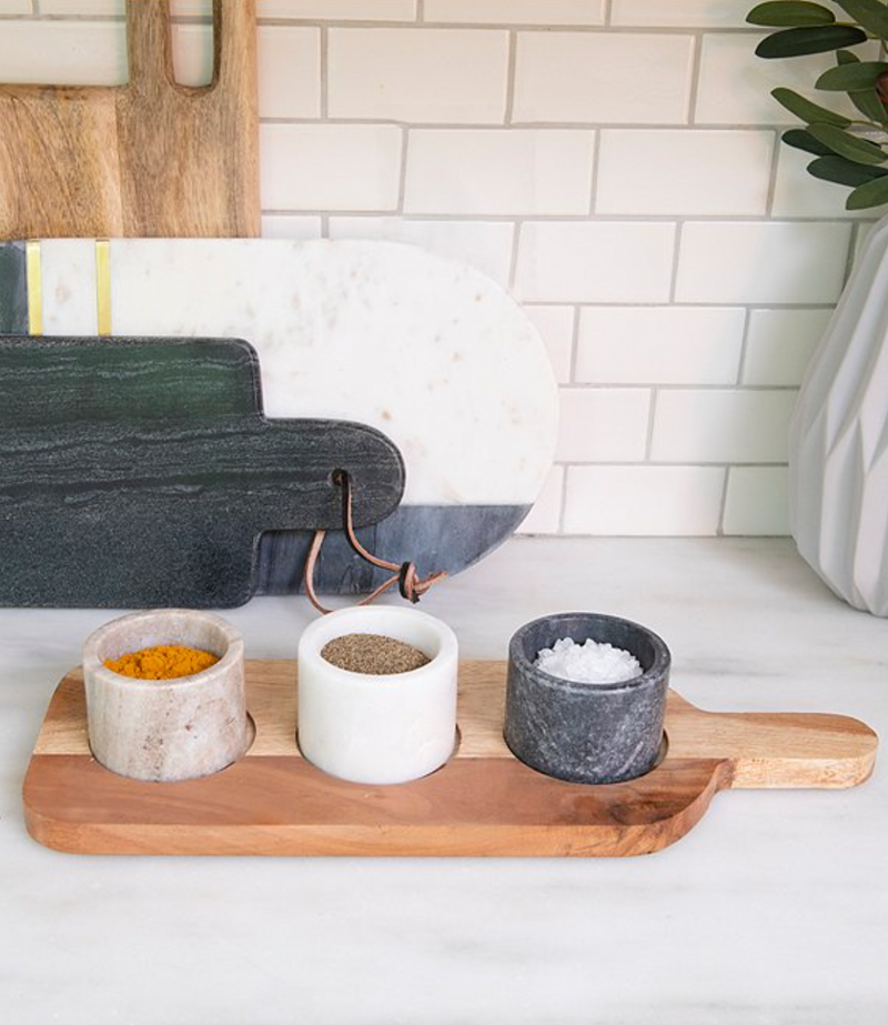 Acacia Wood Board w/ 3 Marble Pinch Pots and Spoons