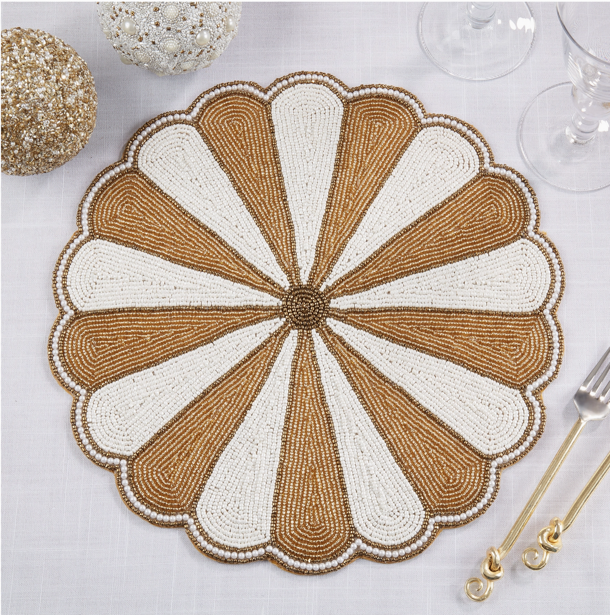Beaded Pinwheel Placemat