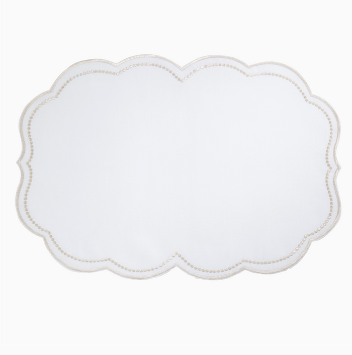 Embroidered Polka Dot Placemat w/ Scallop Edge
