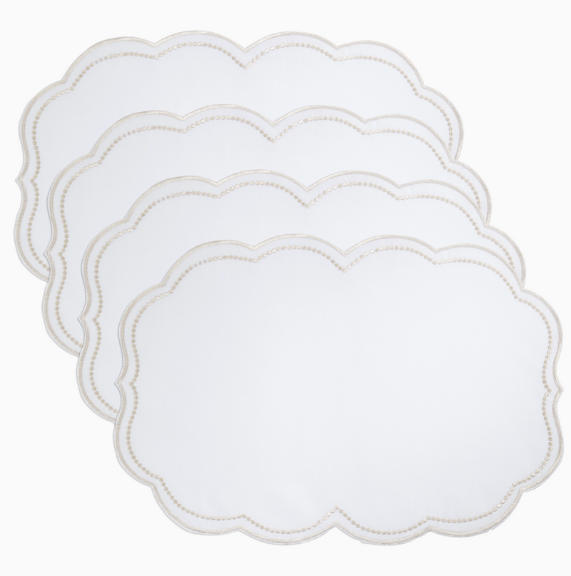 Embroidered Polka Dot Placemat w/ Scallop Edge