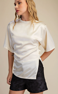 Asymmetric Hem Short Sleeve