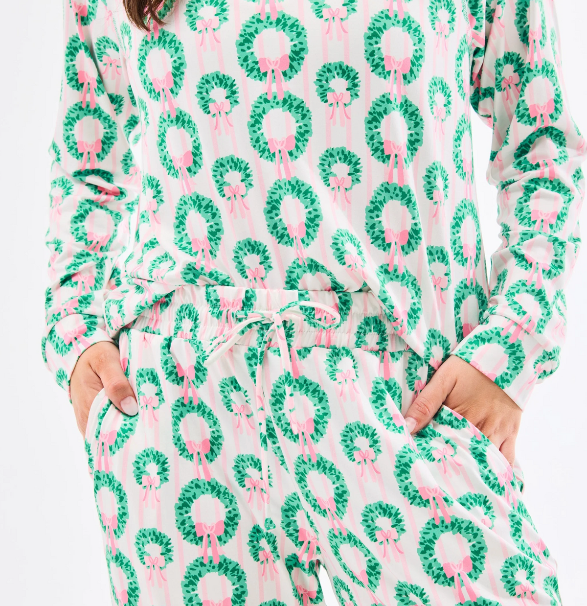 Rosy Wreaths Annie Pant Set