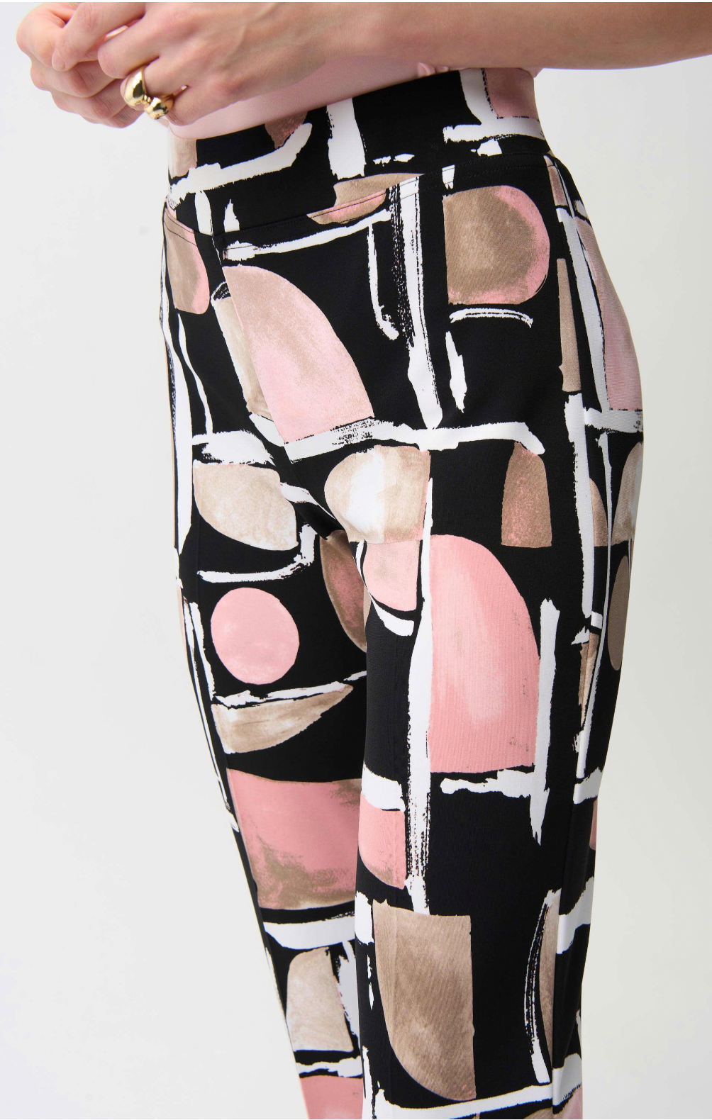 Silky Knit Abstract Print Straight Pull-On Pants