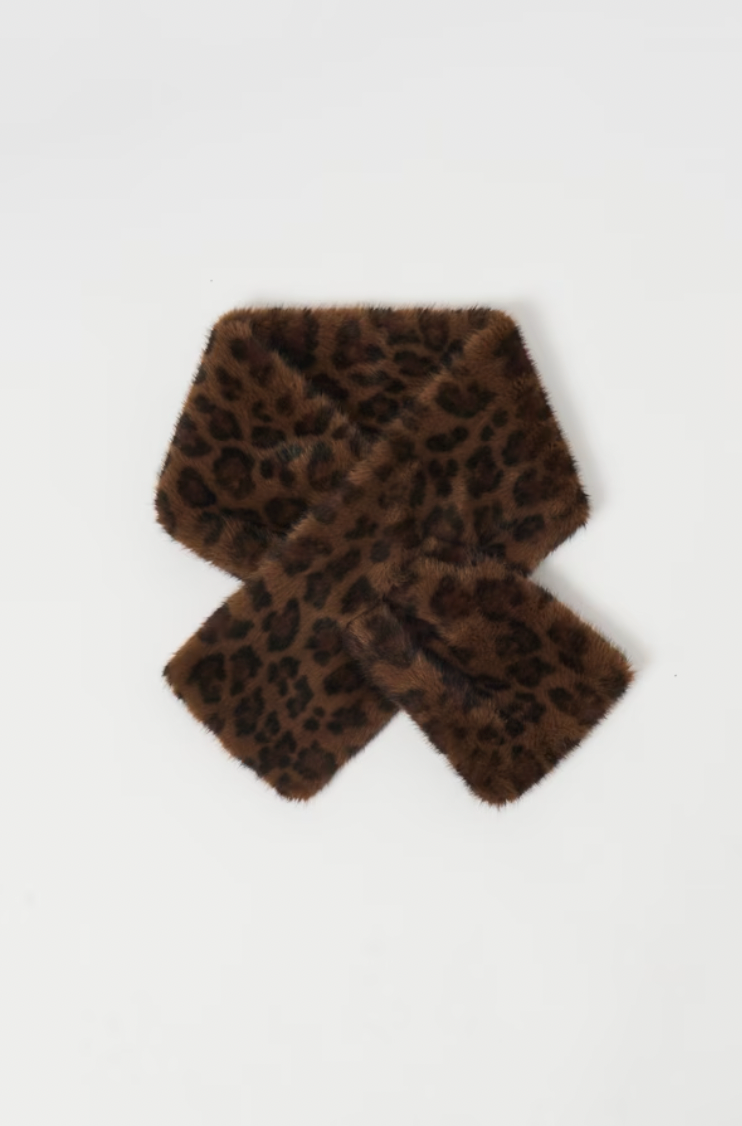 Leopard Faux Fur Scarf