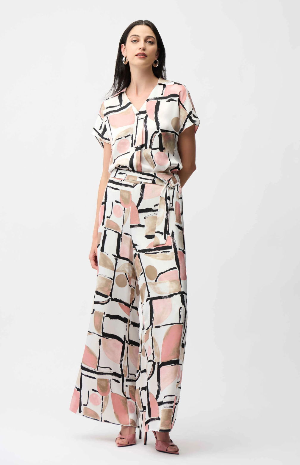 Satin Abstract Print Boxy Top With V-Neck