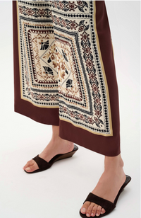 Scarf Print Wide-Leg Pull-On Pants