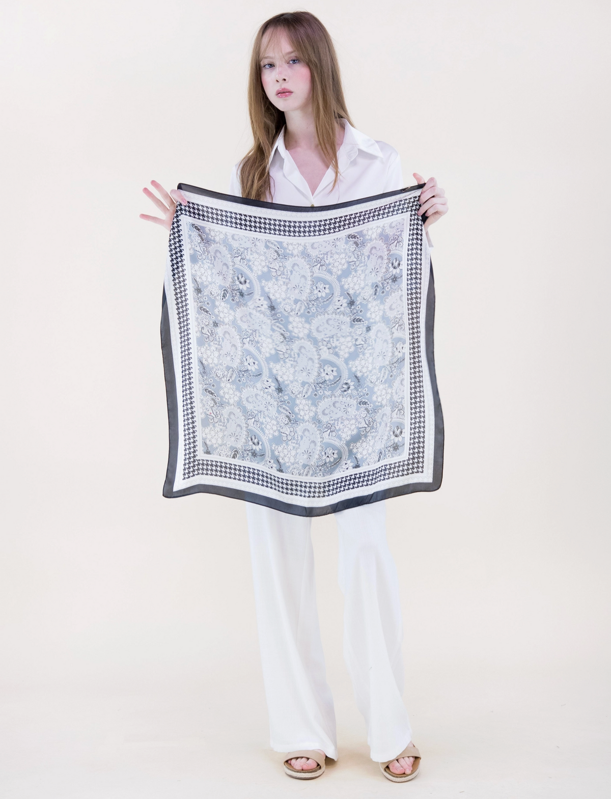 Paisley Houndstooth Border Satin Small Square Scarf