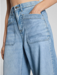 Lightweight Utility Barrel Leg Jeans