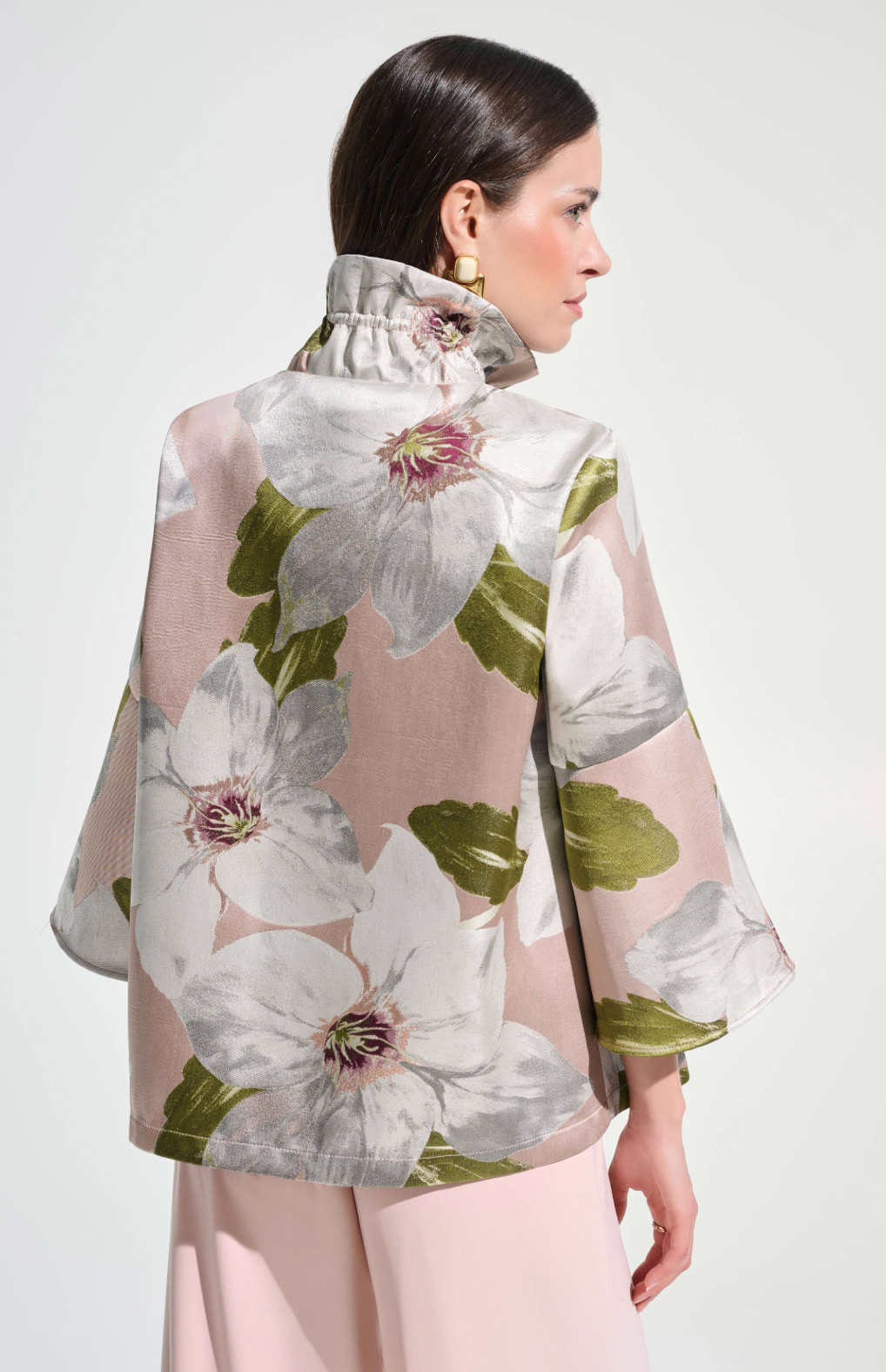 Floral Jacquard Trapeze Jacket With Bell Sleeves