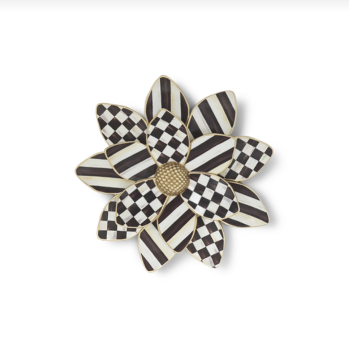 Courtly Small Wallflower