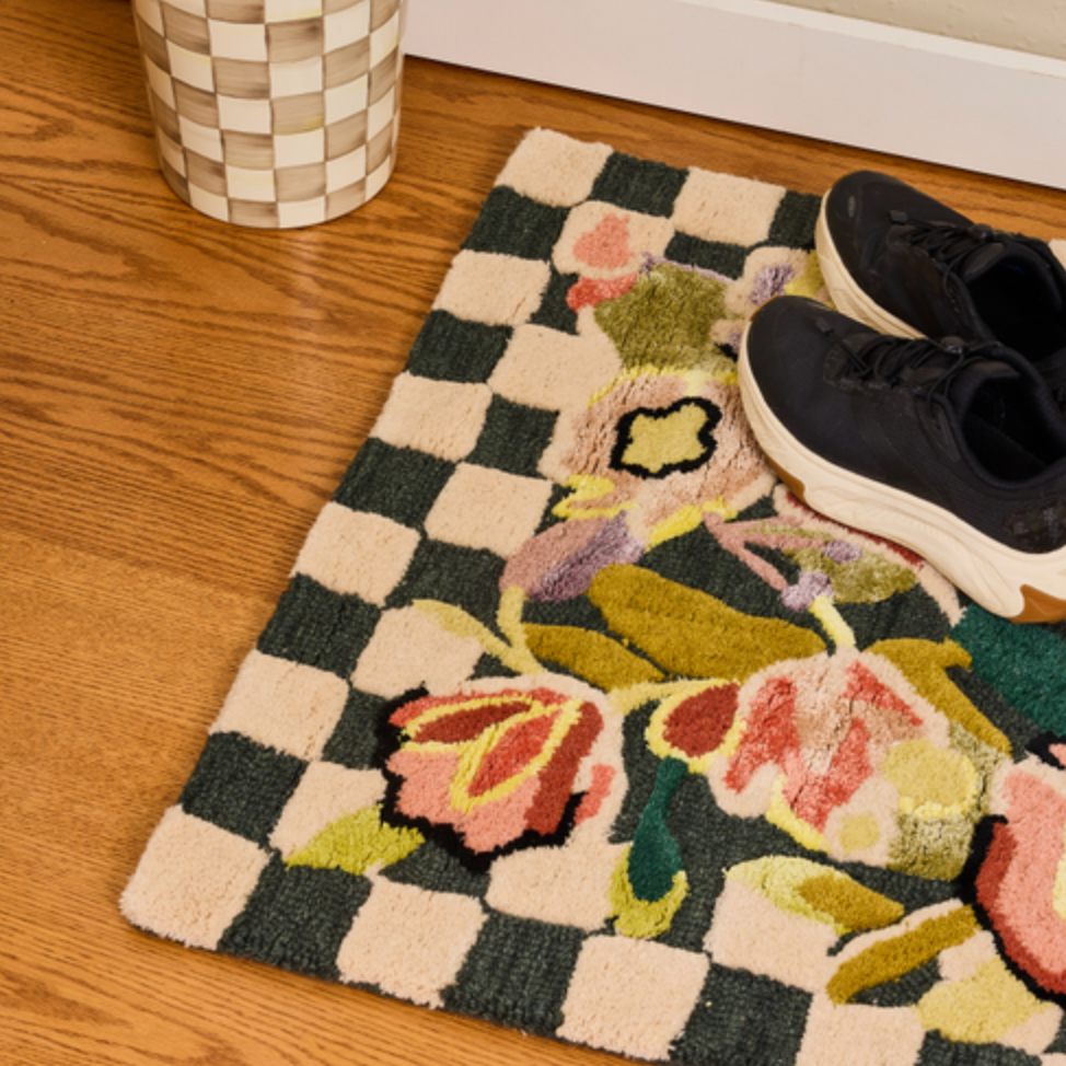 Ranunculus and Checks Rug 2'3 x 3'9
