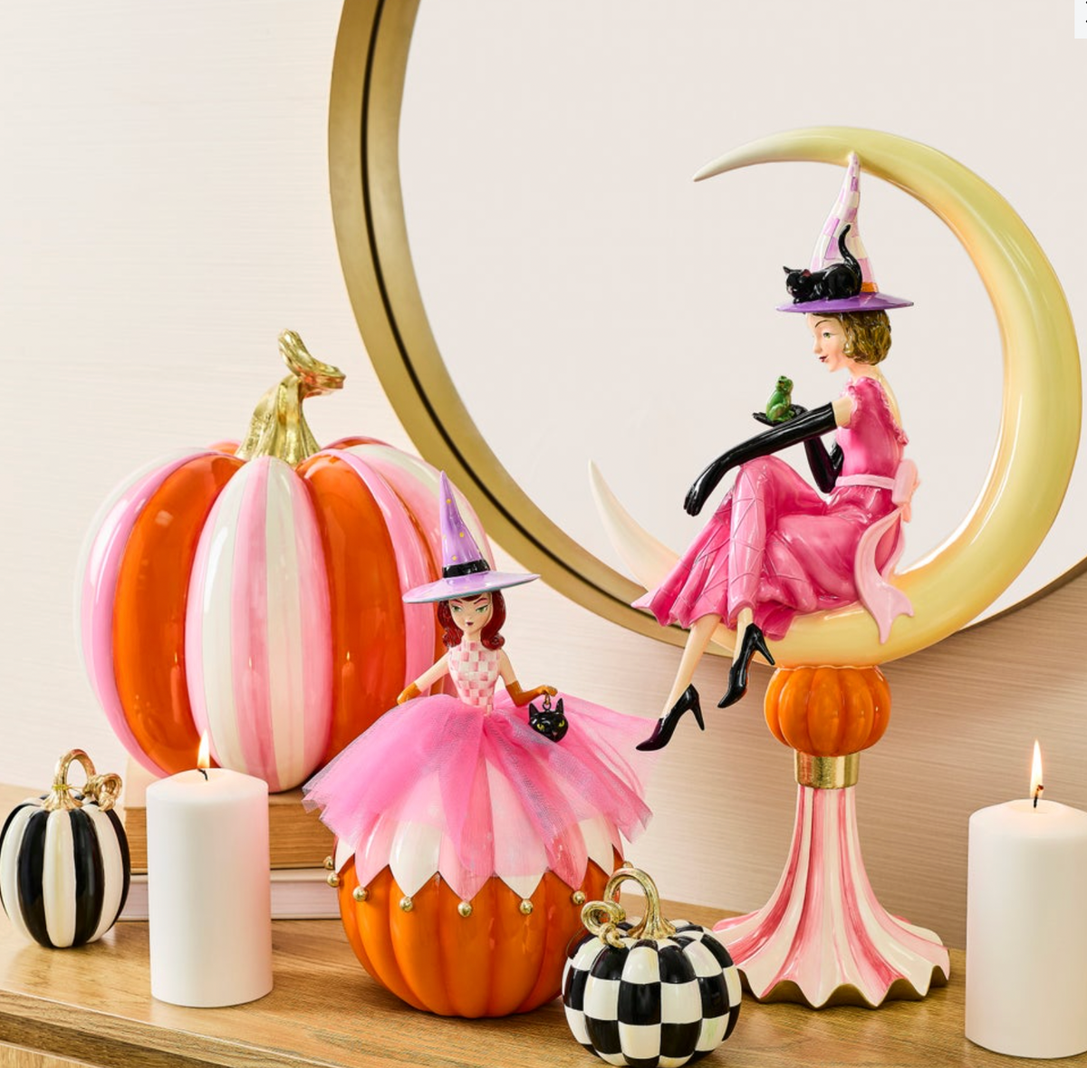 Glam 'o' ween Witch on Moon Figurine