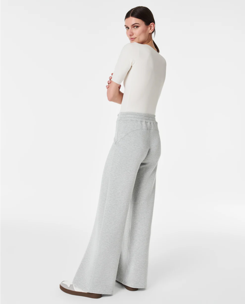 Air Essentials Wide Leg Pant