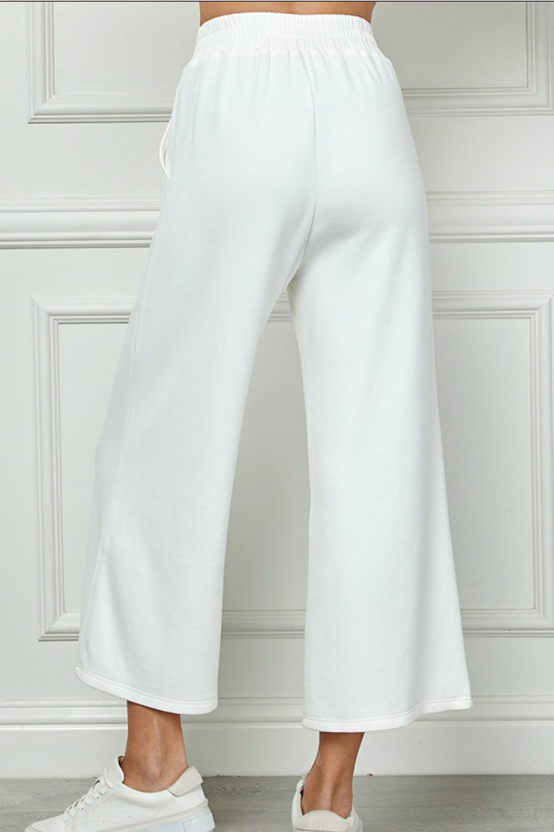 Very Soft Cropped Wide Pants