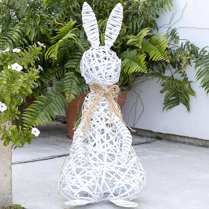 Willow Peter Rabbit in Bright White, 30"