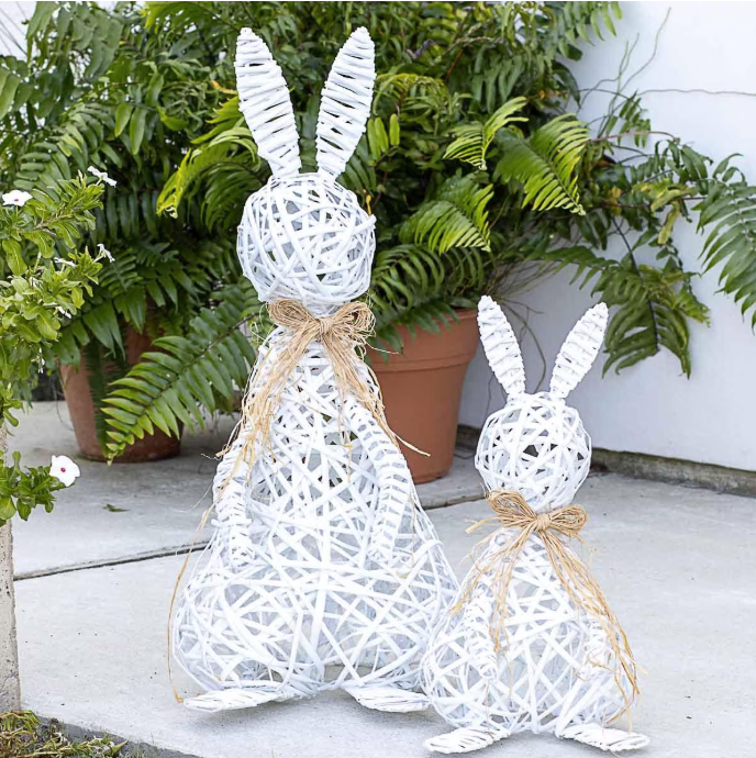 Willow Peter Rabbit in Bright White, 30"