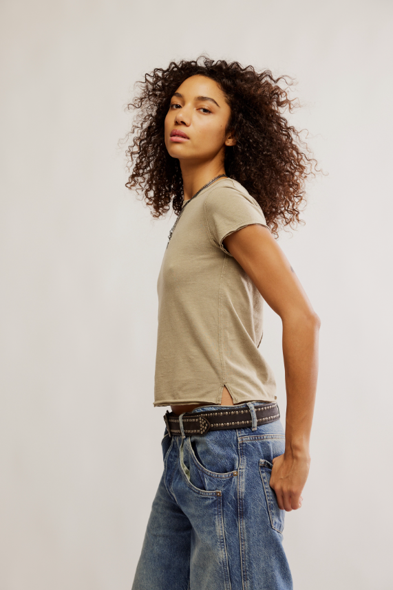 Nova Tee