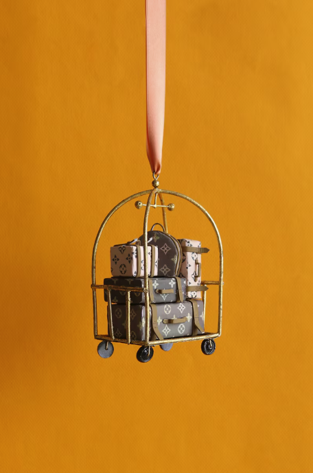 LUXURY HOTEL LUGGAGE ORNAMENT