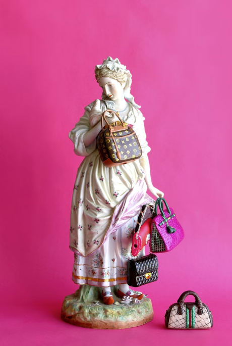LUXURY HANDBAG-BROWN ORNAMENT