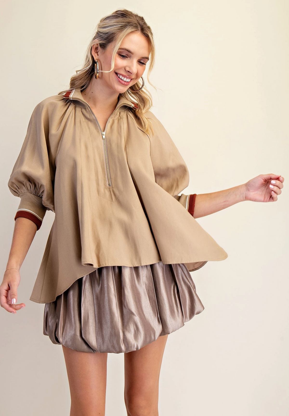 Mock Neck Band Puff Sleeve