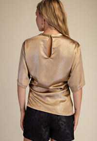 Asymmetric Hem Short Sleeve