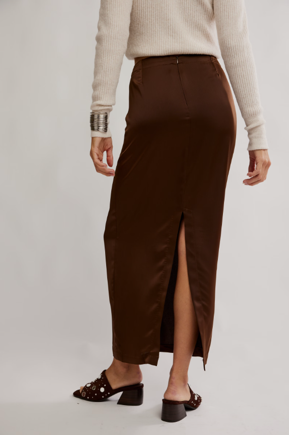 Rosetto Column Skirt