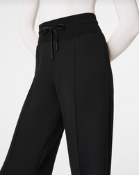 Airessentials Luxe Straight Leg Pant