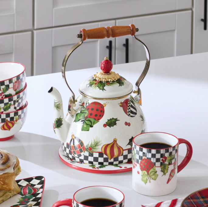 Deck the Halls 2 Quart Tea Kettle