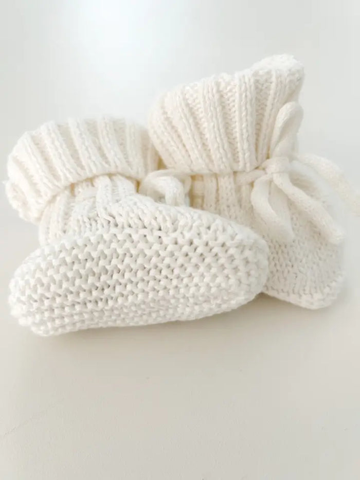 Cuff Newborn Lace Booties - Milk