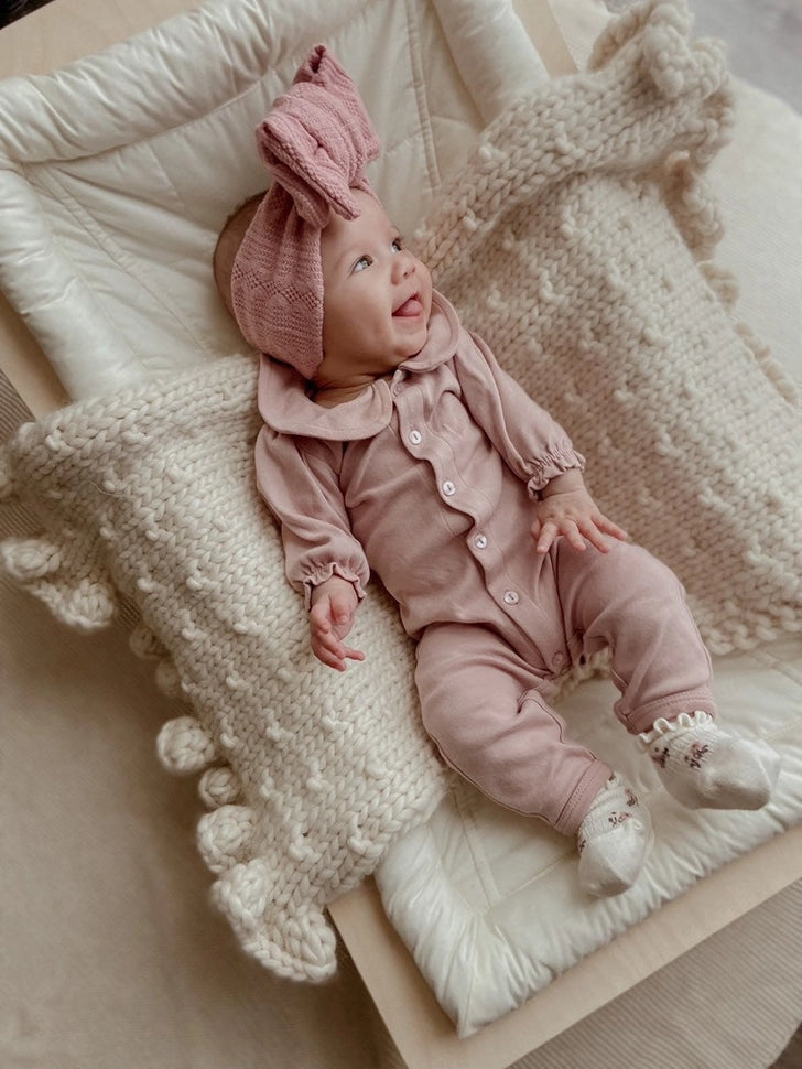 Knit Oversized Bow - Pink