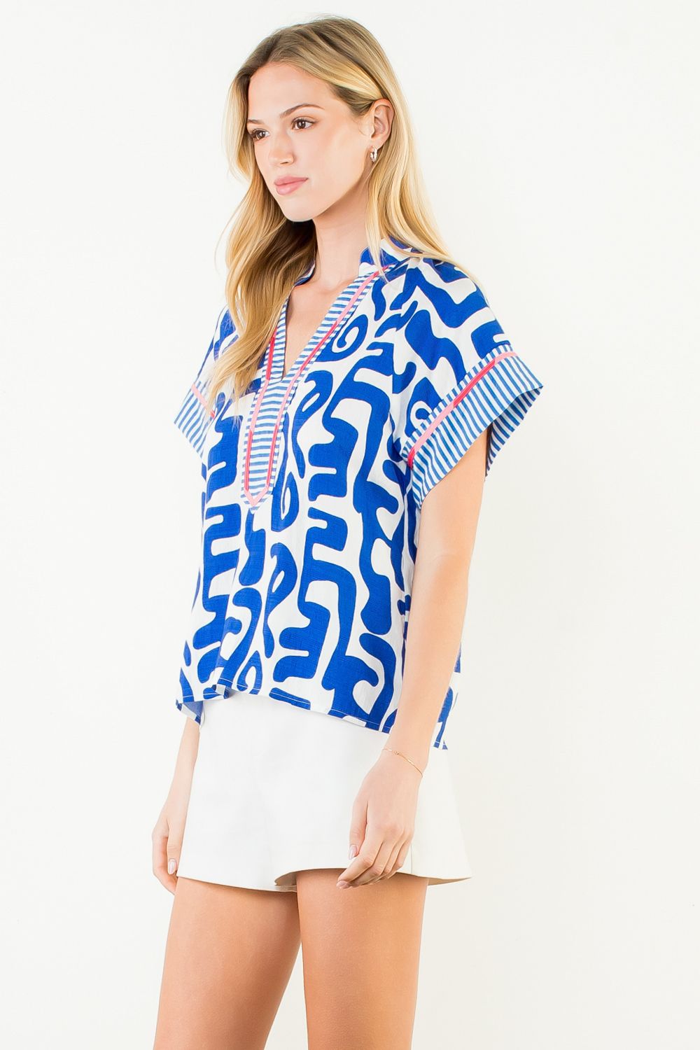 Short Sleeve Abstract Pattern Top