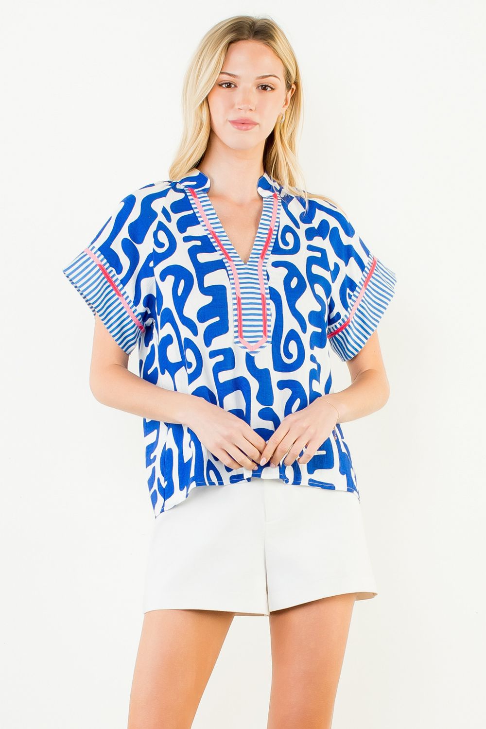 Short Sleeve Abstract Pattern Top