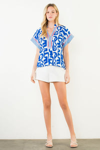 Short Sleeve Abstract Pattern Top