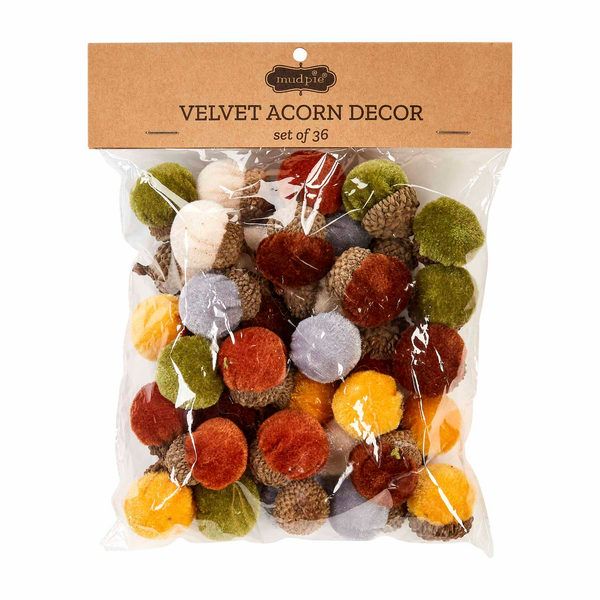 TINY DECORATIVE ACORN SET