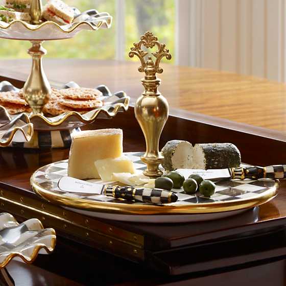 COURTLY CHECK CHEESE COURSE