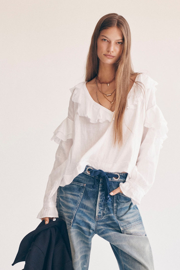 RUFFLE LINEN TOP