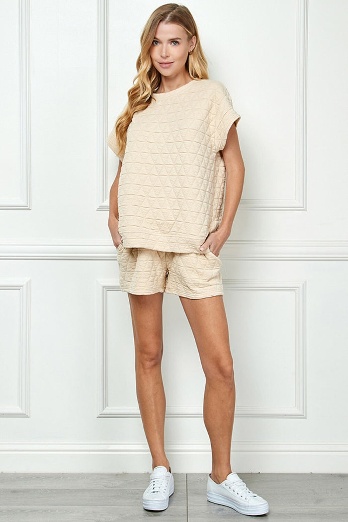 QUILTED SHORT SLEEVE TOP-Cream