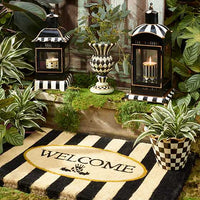 8" Courtly Check Flower Pot