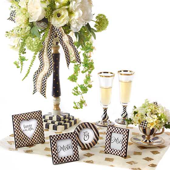 Courtly Frames- Set of 3