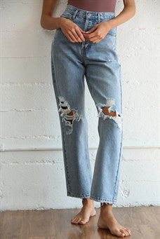 Mid Rise Loose Fit Destressed Jeans