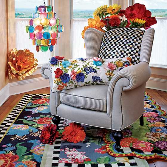 Tudor Rose Rug - 2'3" x 3'9"