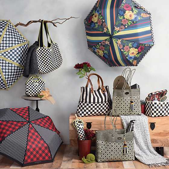 Courtly Check Carryall
