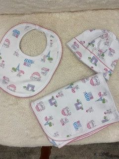 Paris N Poodle Set/3 – Bib, Blanket, and Hat