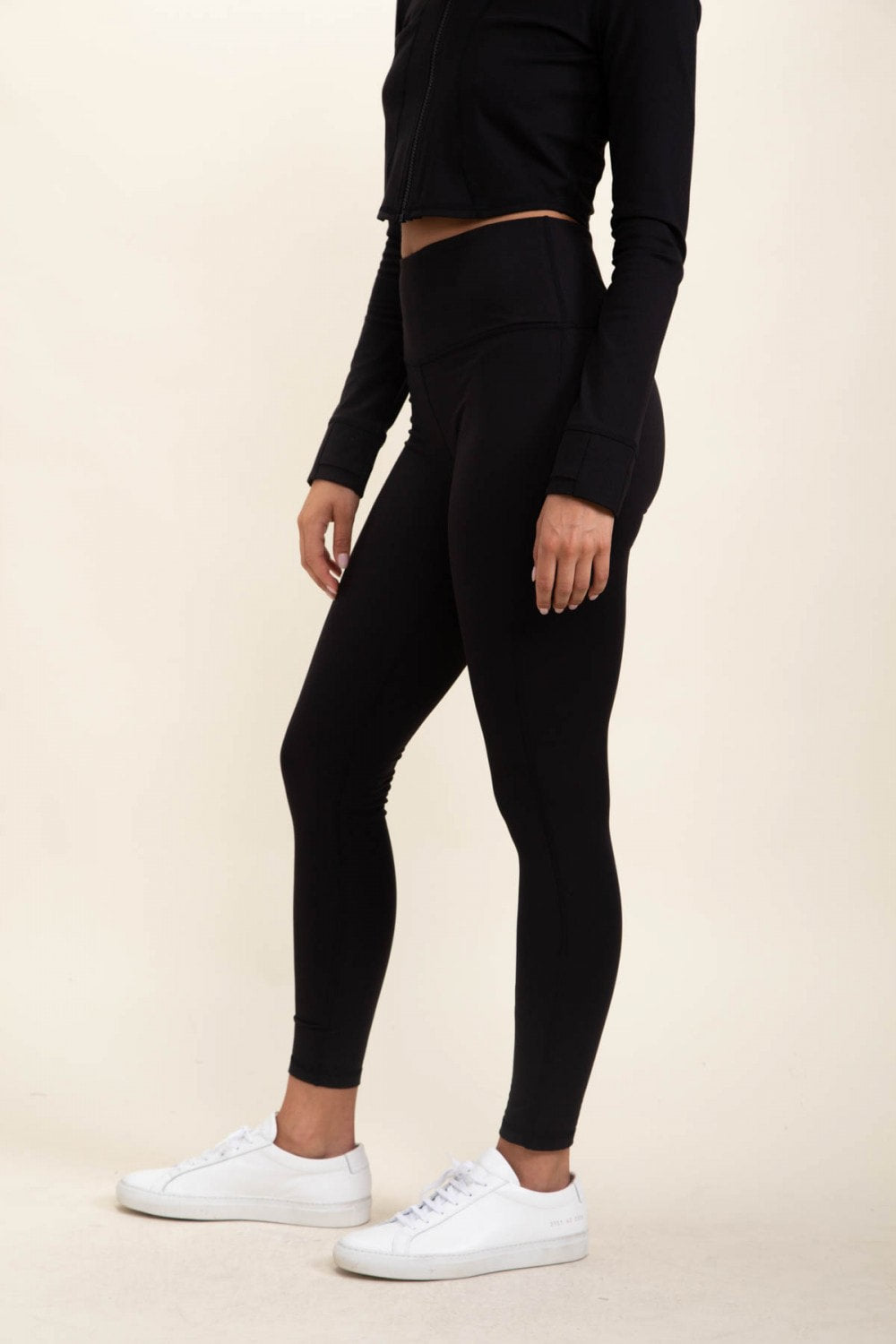 Mono B GREEN - Essential Solid Leggings